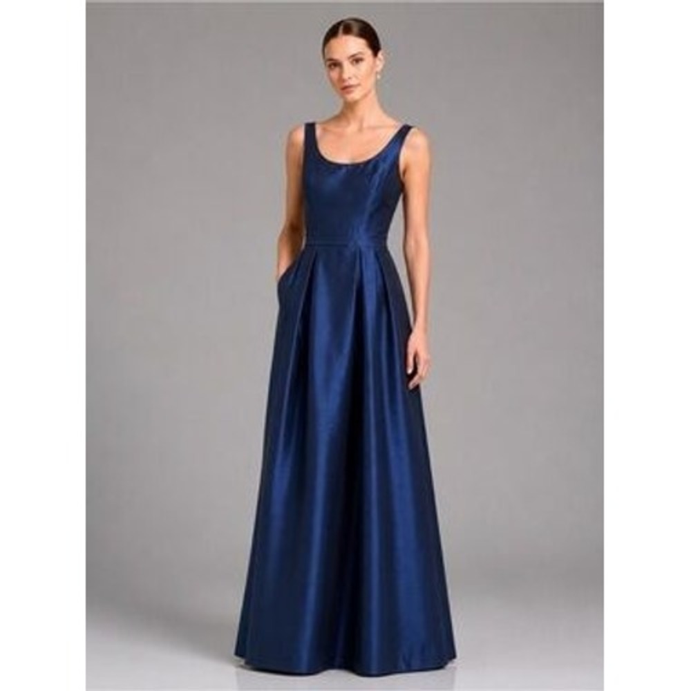 Alfred Sung Sleeveless Round Neck Gown Midnight Blue 12 Event Wedding Cruise